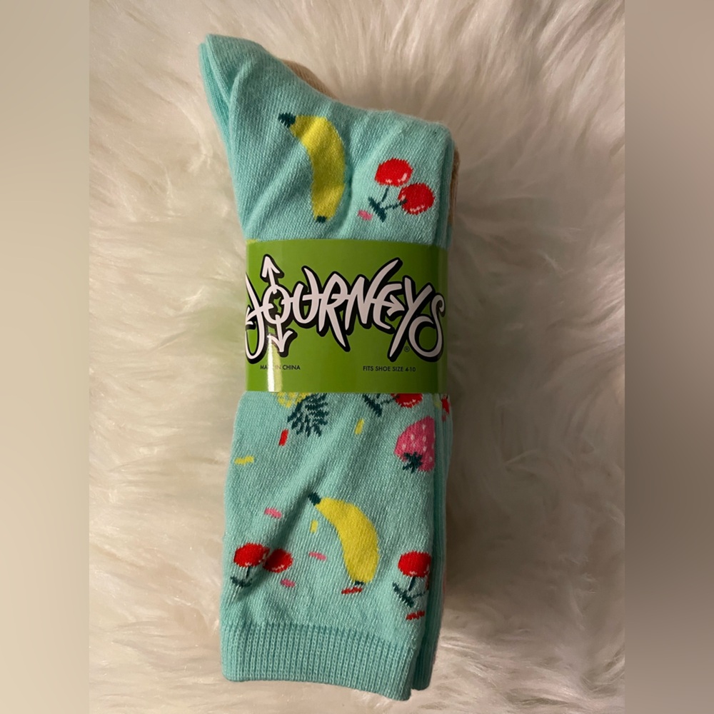 JOURNEYS 5 Pair Sweet Treat Print Crew Socks